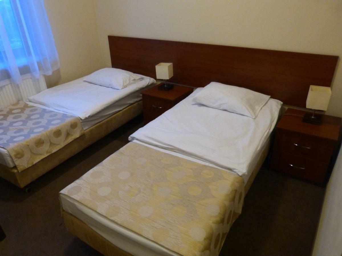 Dom Wycieczkowy Pttk "Turysta" Hotel Sandomierz Ngoại thất bức ảnh